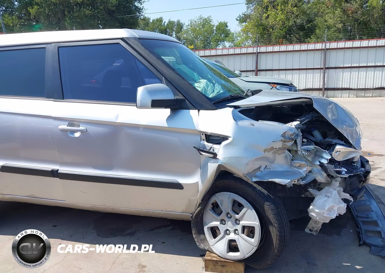 2012 Kia Soul VIN:KNDJT2A50C7467125 - 17