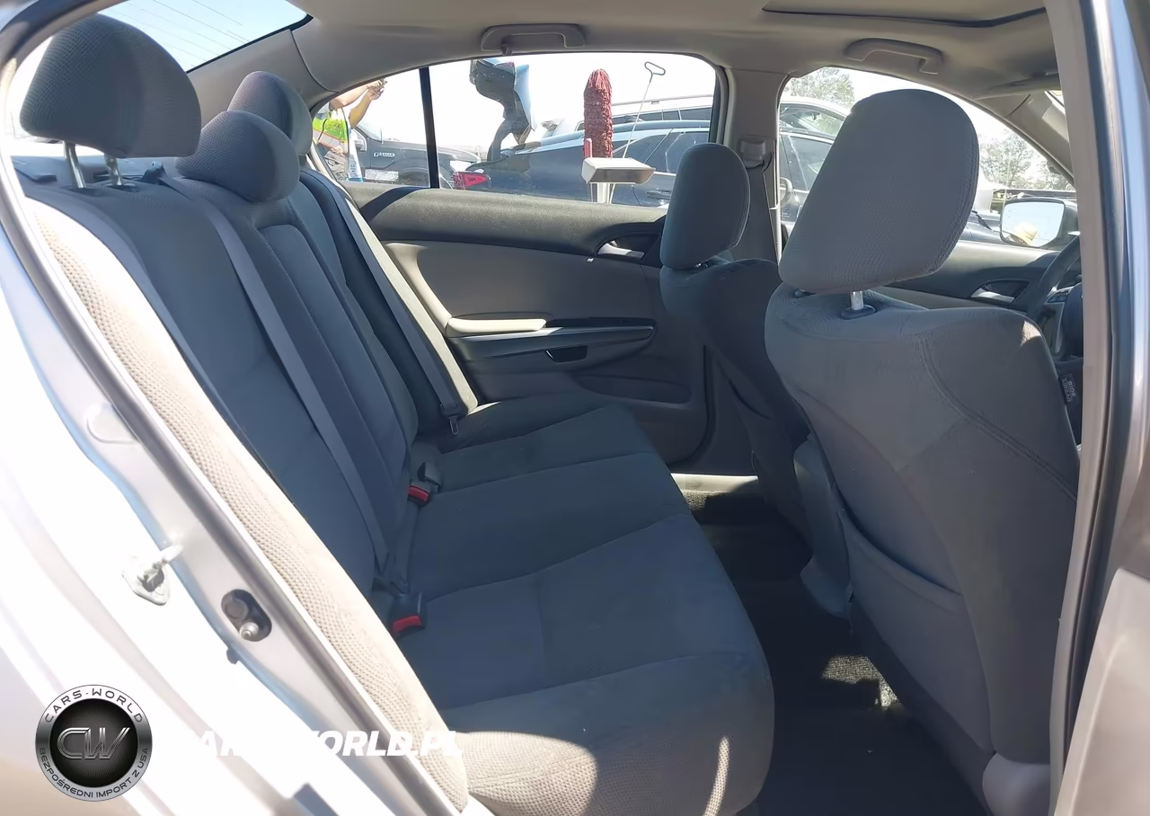 2008 Honda Accord 2.4 Ex VIN:1HGCP26708A003352 - 8