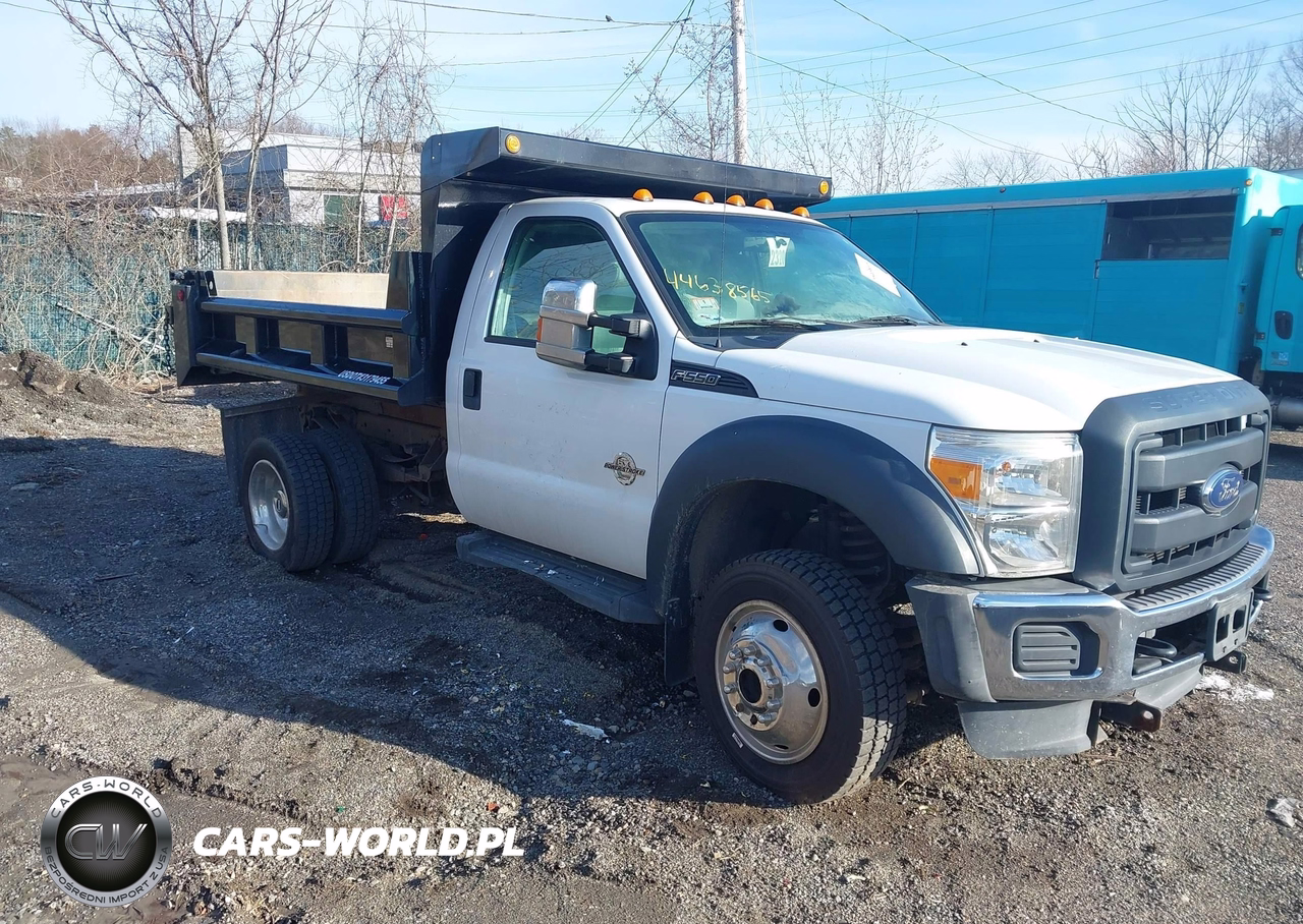 2015 Ford F-550 Chassis Xl