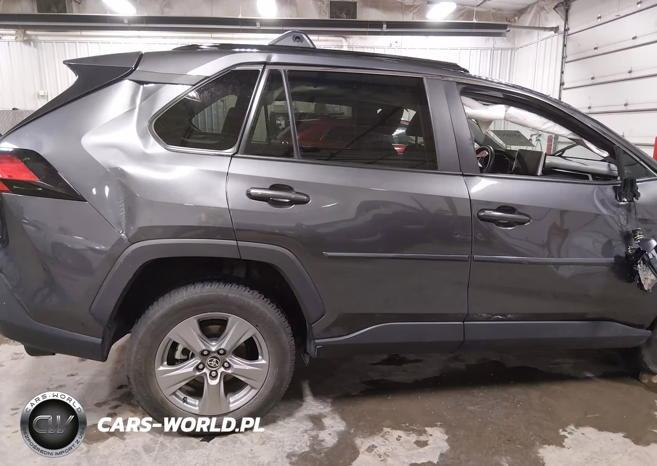 2023 Toyota Rav4 Xle VIN:2T3P1RFV7PC355239 - 12