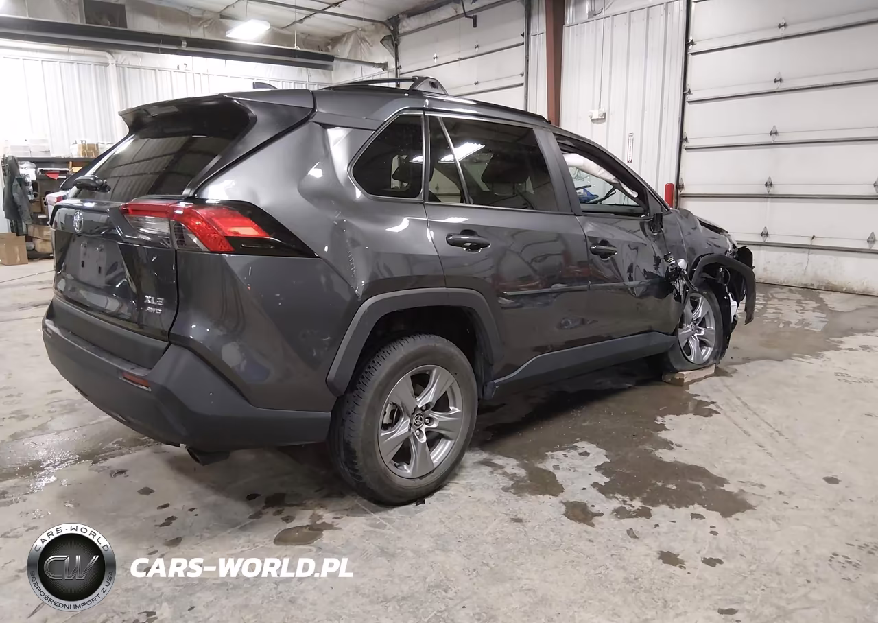 2023 Toyota Rav4 Xle VIN:2T3P1RFV7PC355239 - 4