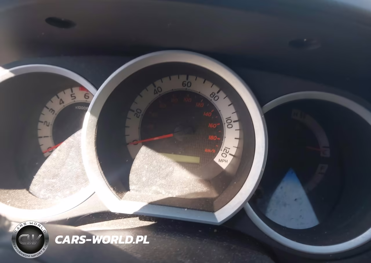 2014 Toyota Tacoma Base V6 VIN:3TMLU4EN3EM148385 - 7