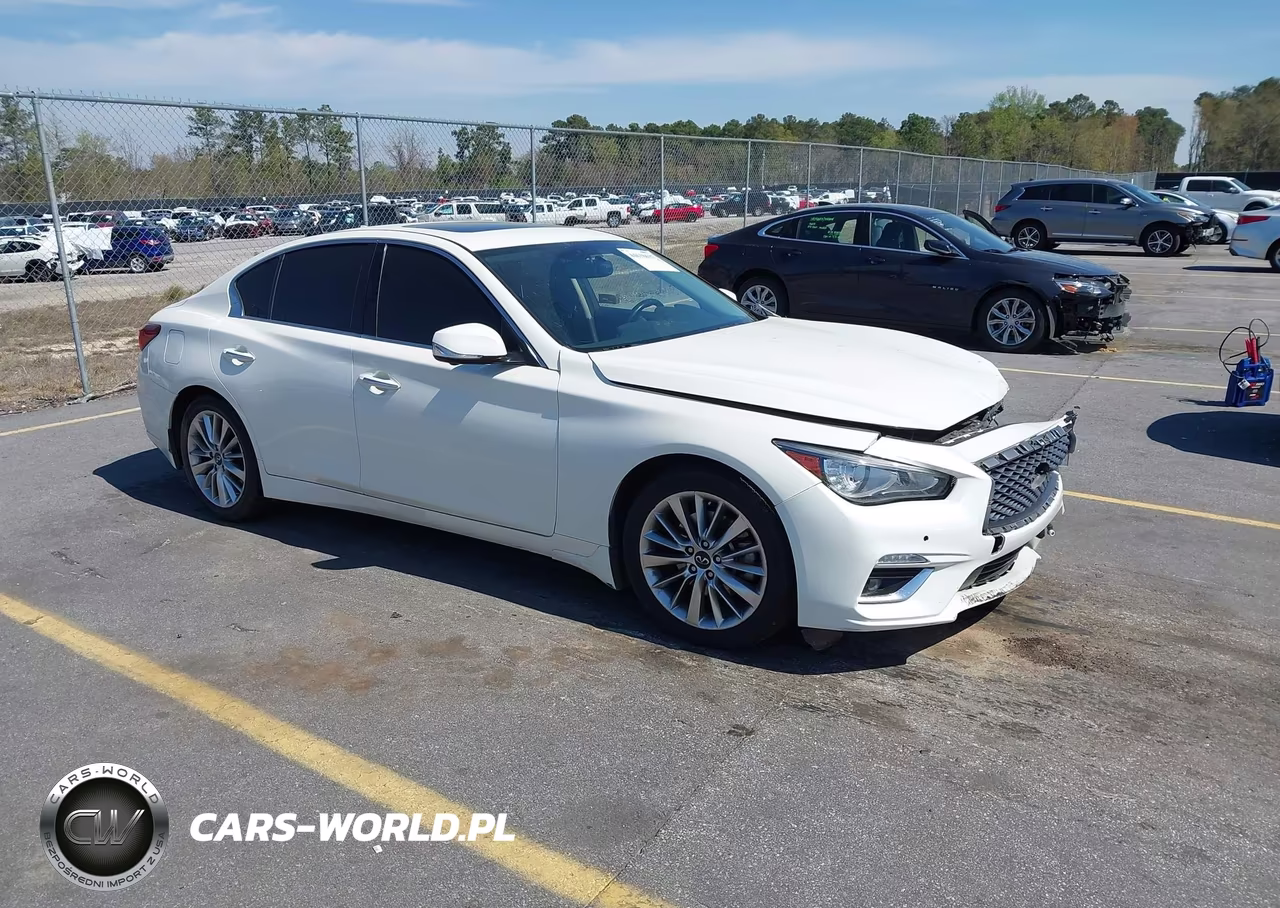2021 Infiniti Q50 Luxe