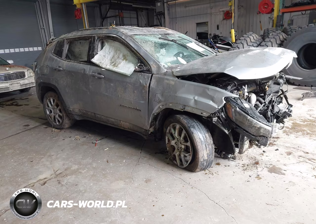 2022 Jeep Compass Latitude Lux 4X4