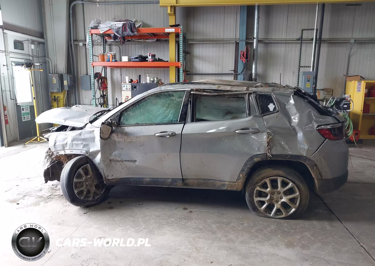 2022 Jeep Compass Latitude Lux 4X4 VIN:3C4NJDFB6NT101329 - 12