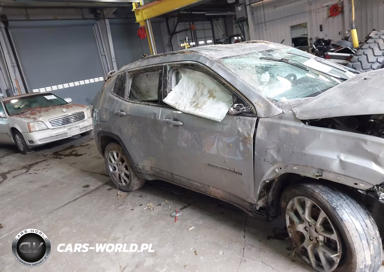 2022 Jeep Compass Latitude Lux 4X4 VIN:3C4NJDFB6NT101329 - 18