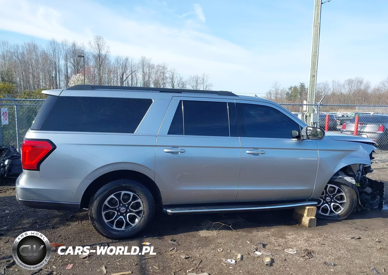 2023 Ford Expedition Xlt Max VIN:1FMJK1J87PEA16794 - 13