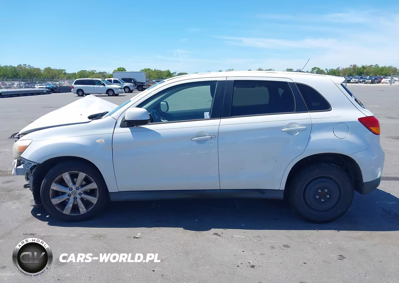 2014 Mitsubishi Outlander Sport Es VIN:4A4AP3AU4EE019740 - 14