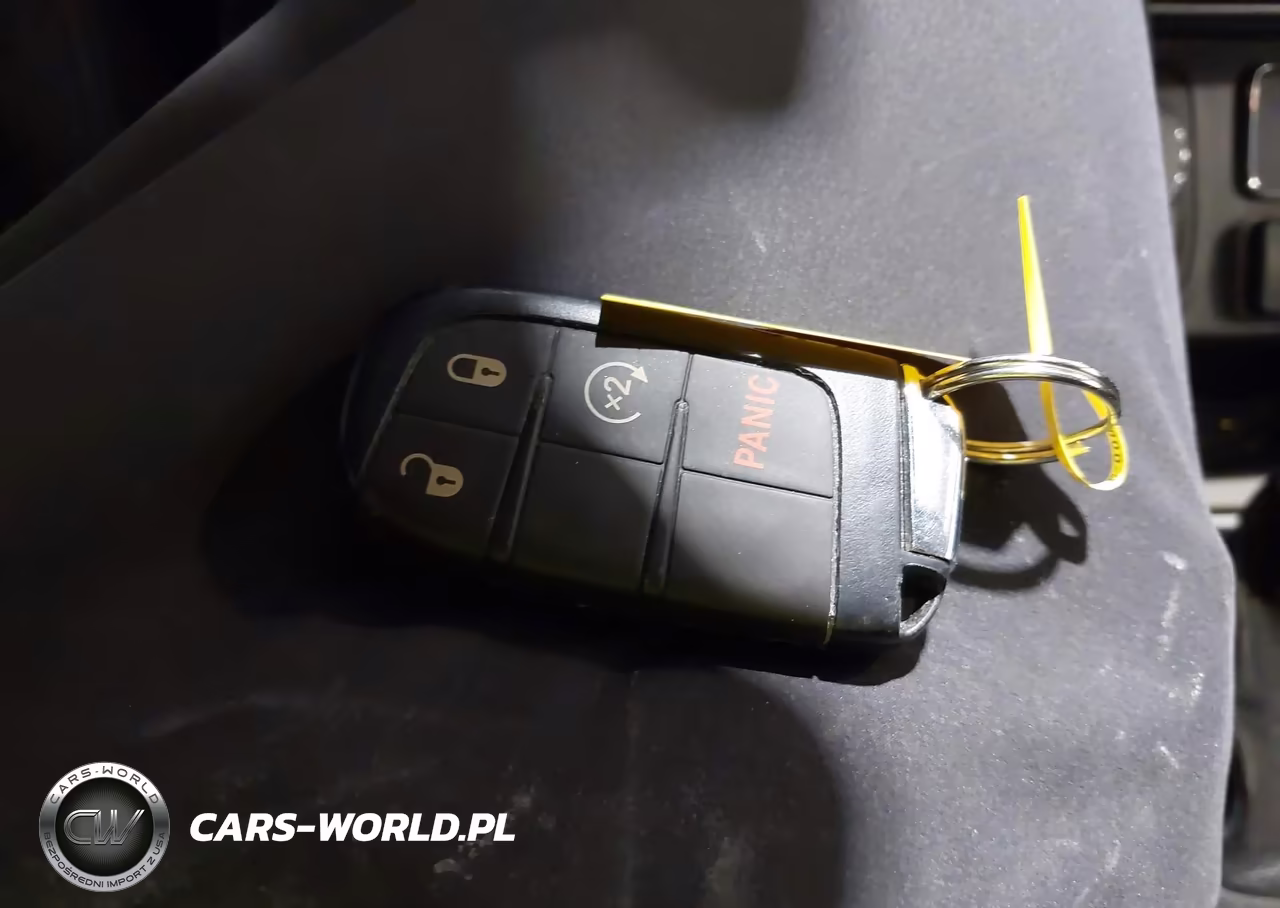 2020 Jeep Compass Latitude 4X4 VIN:3C4NJDBB0LT197641 - 11