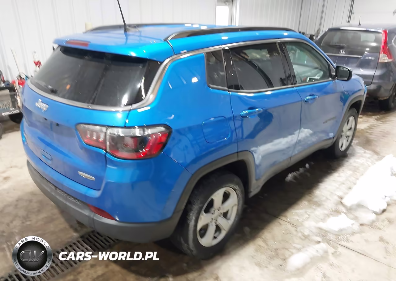 2020 Jeep Compass Latitude 4X4 VIN:3C4NJDBB0LT197641 - 4
