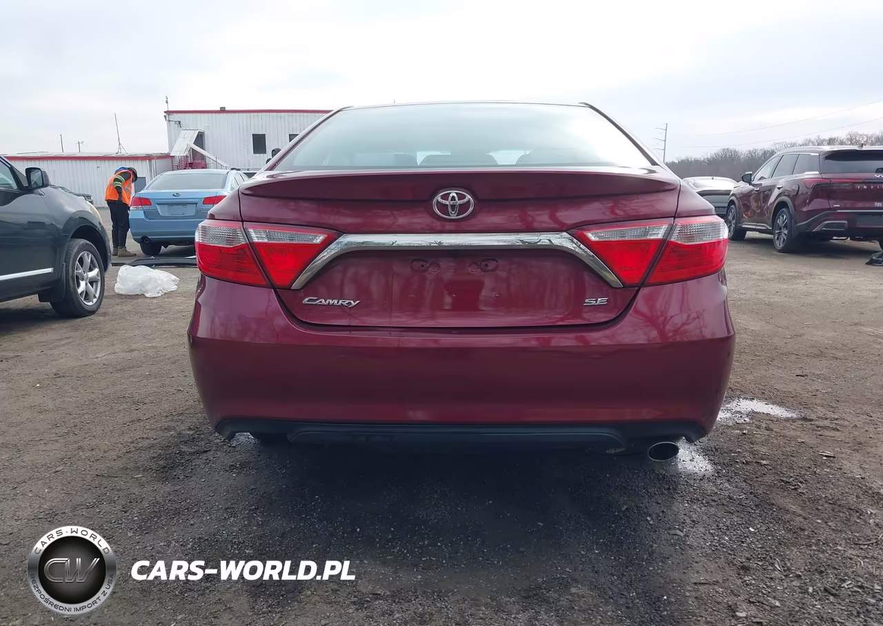 2017 Toyota Camry Se VIN:4T1BF1FK0HU709050 - 17