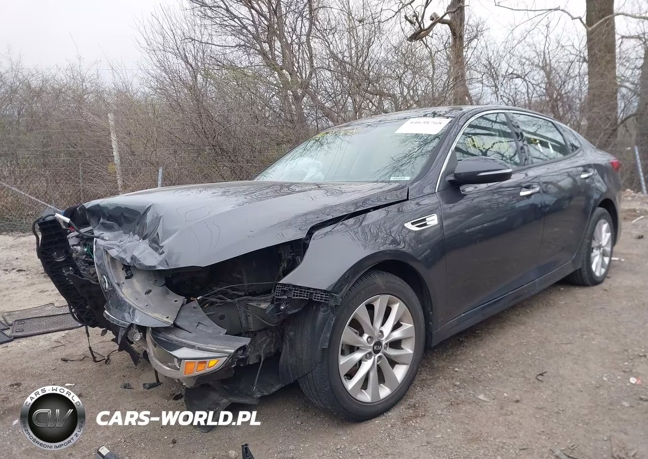 2018 Kia Optima S VIN:5XXGT4L31JG243464 - 6