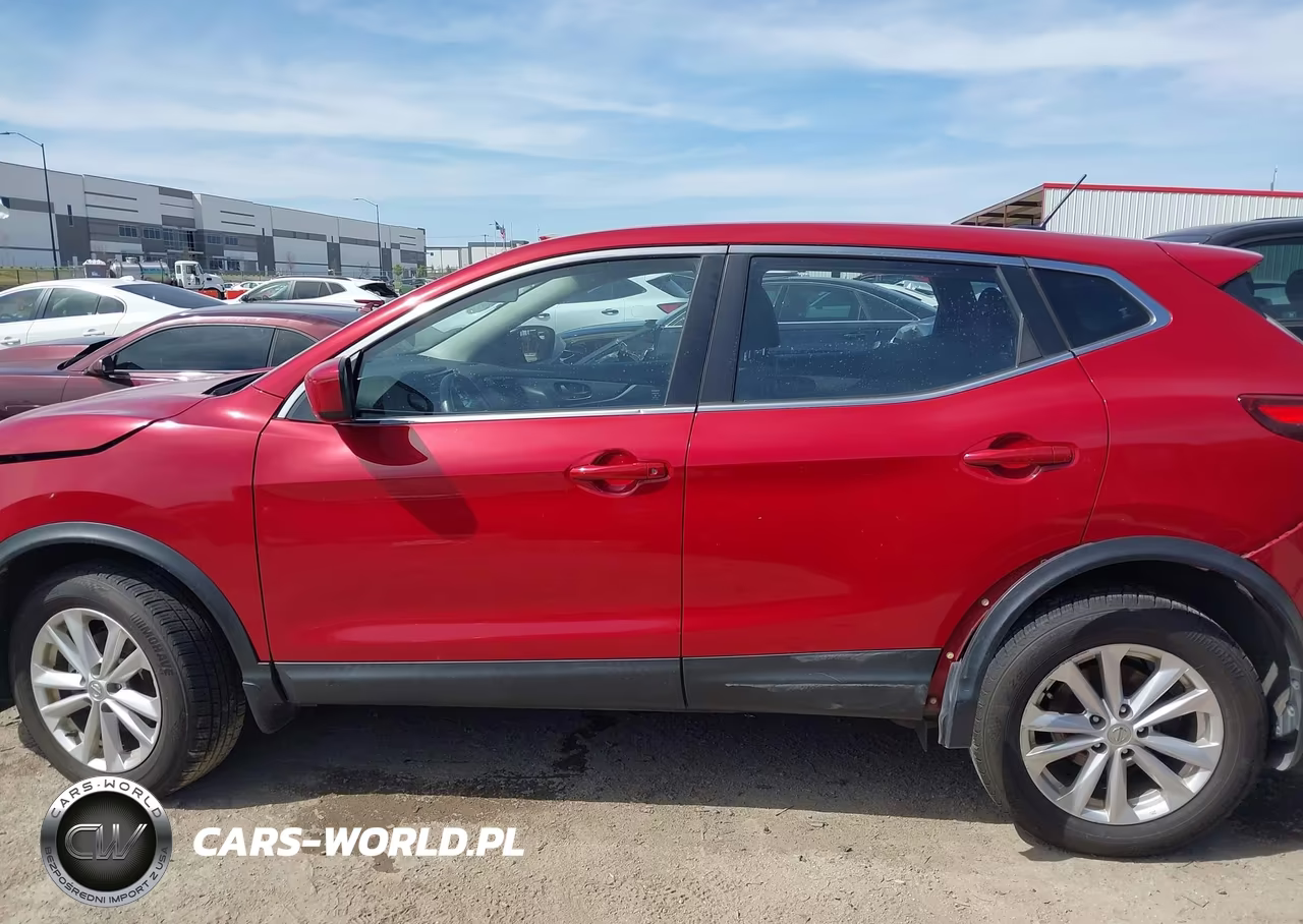 2017 Nissan Rogue Sport S VIN:JN1BJ1CR6HW120614 - 14