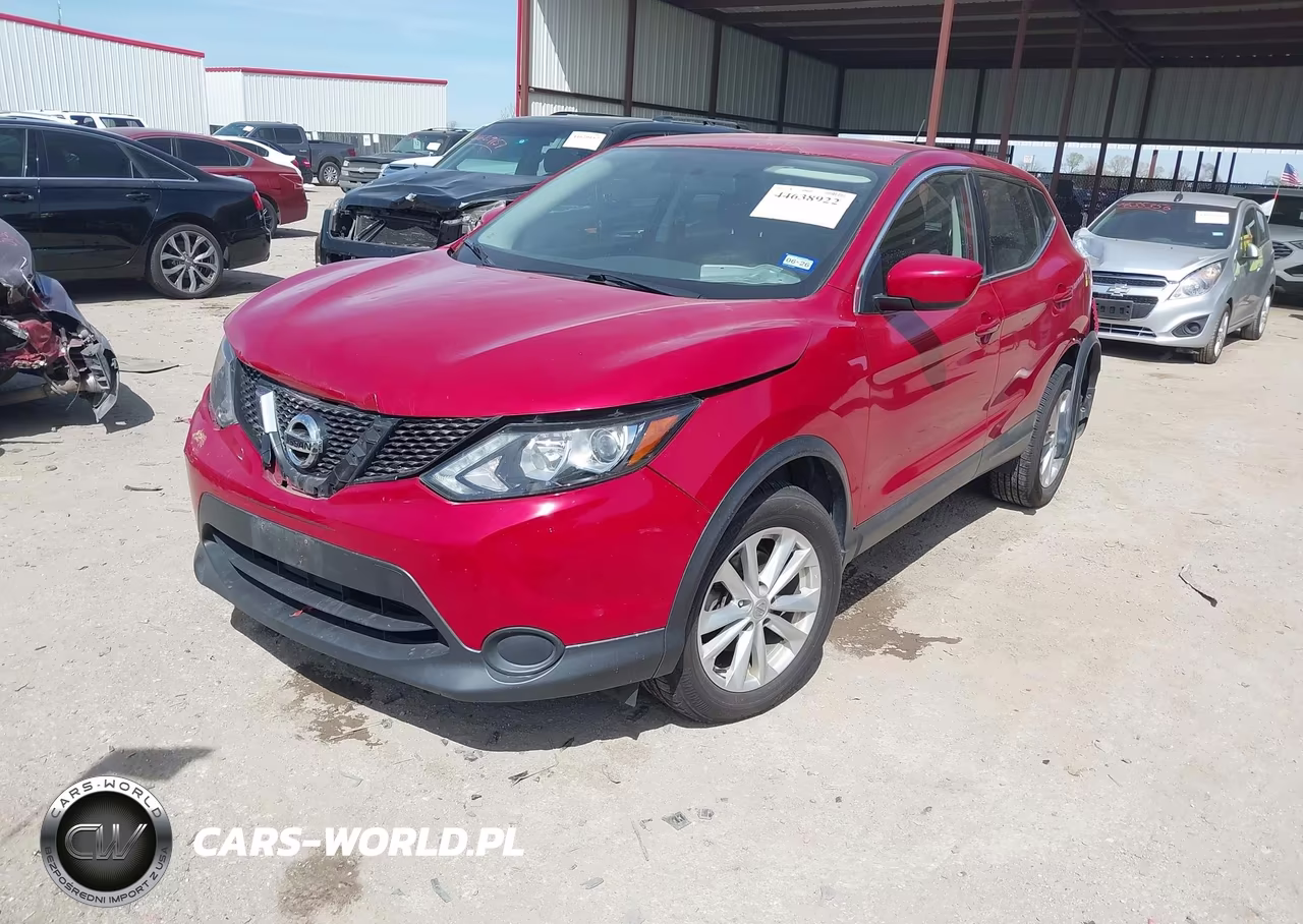 2017 Nissan Rogue Sport S VIN:JN1BJ1CR6HW120614 - 2