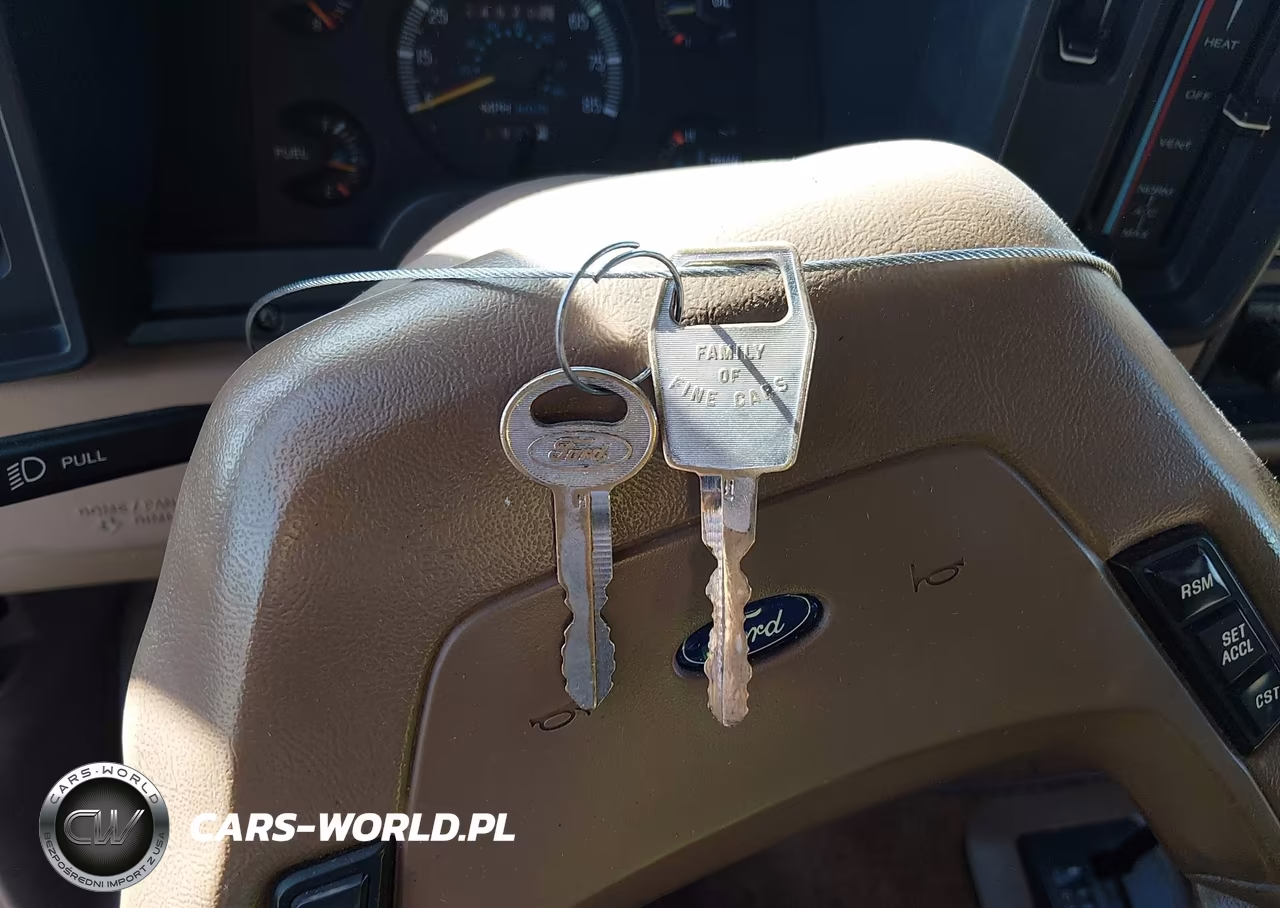 1987 Ford Aerostar VIN:1FMCA11U4HZB63206 - 11