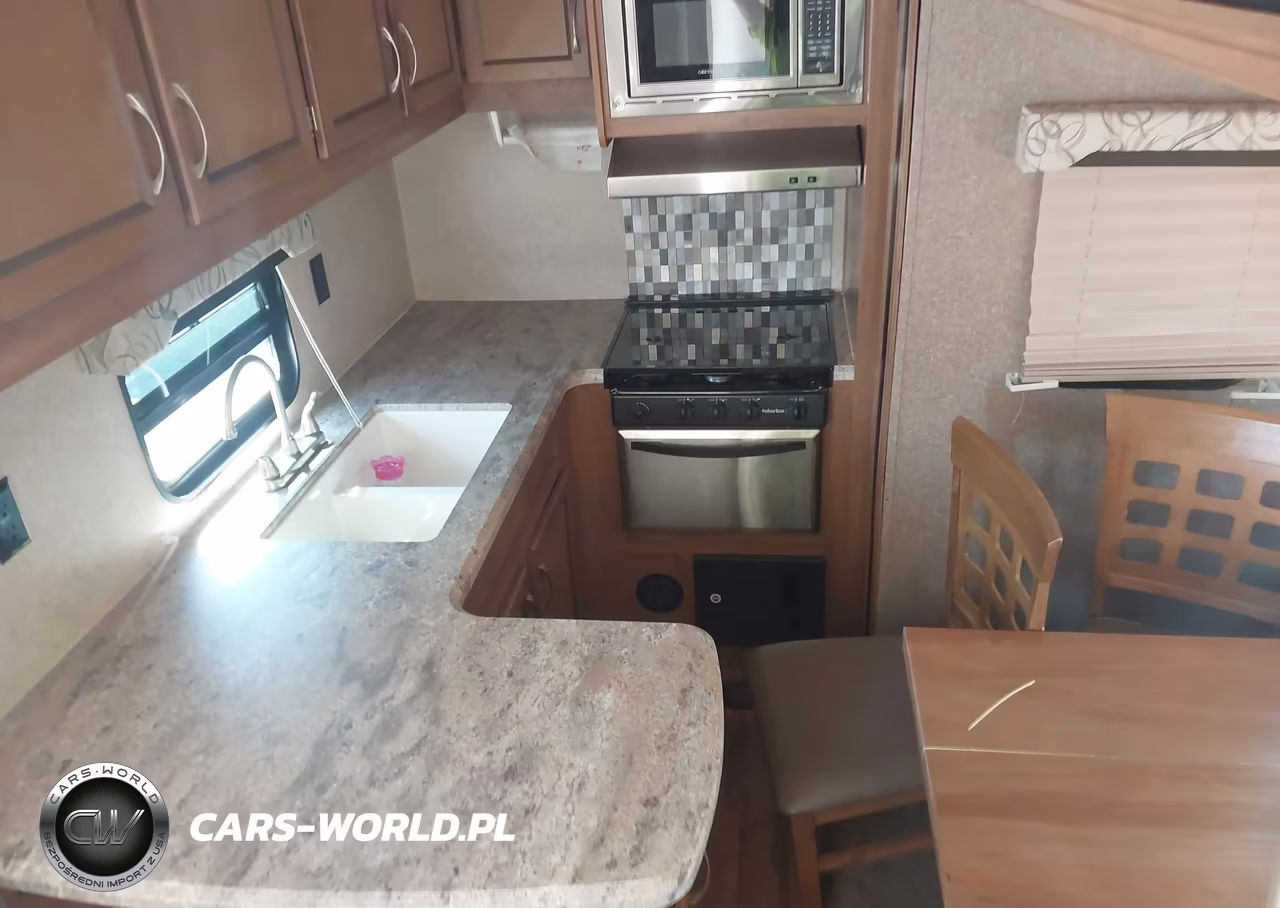 2019 Coachmen Catalina VIN:5ZT2CATB7KU031615 - 11