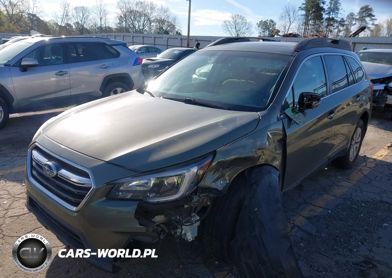2018 Subaru Outback 2.5I Premium VIN:4S4BSAHC6J3248708 - 2