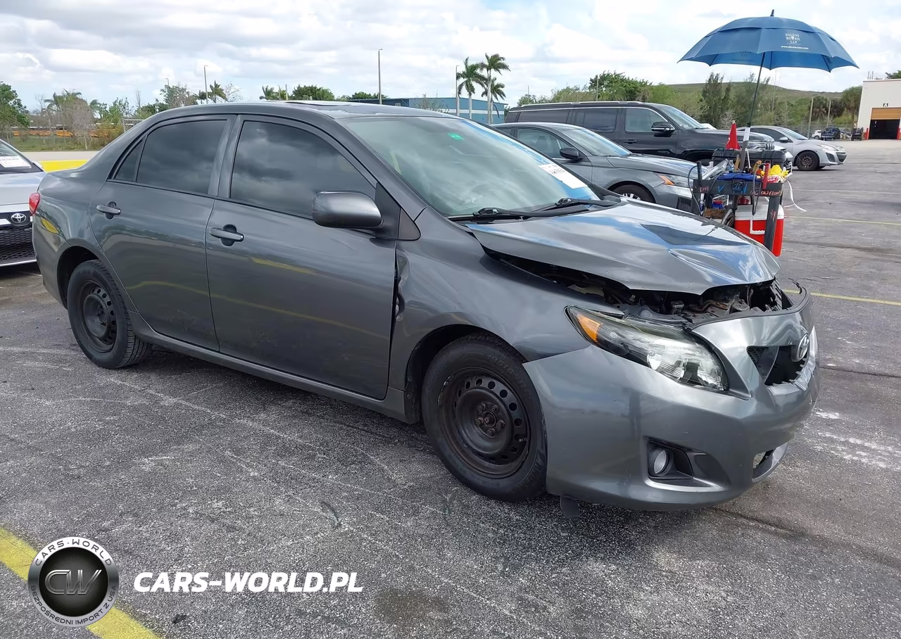 2010 Toyota Corolla Le – zdjęcie 1 z 16