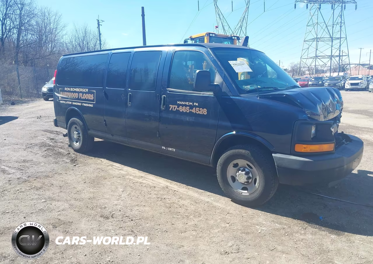 2011 Chevrolet Express 3500 Ls