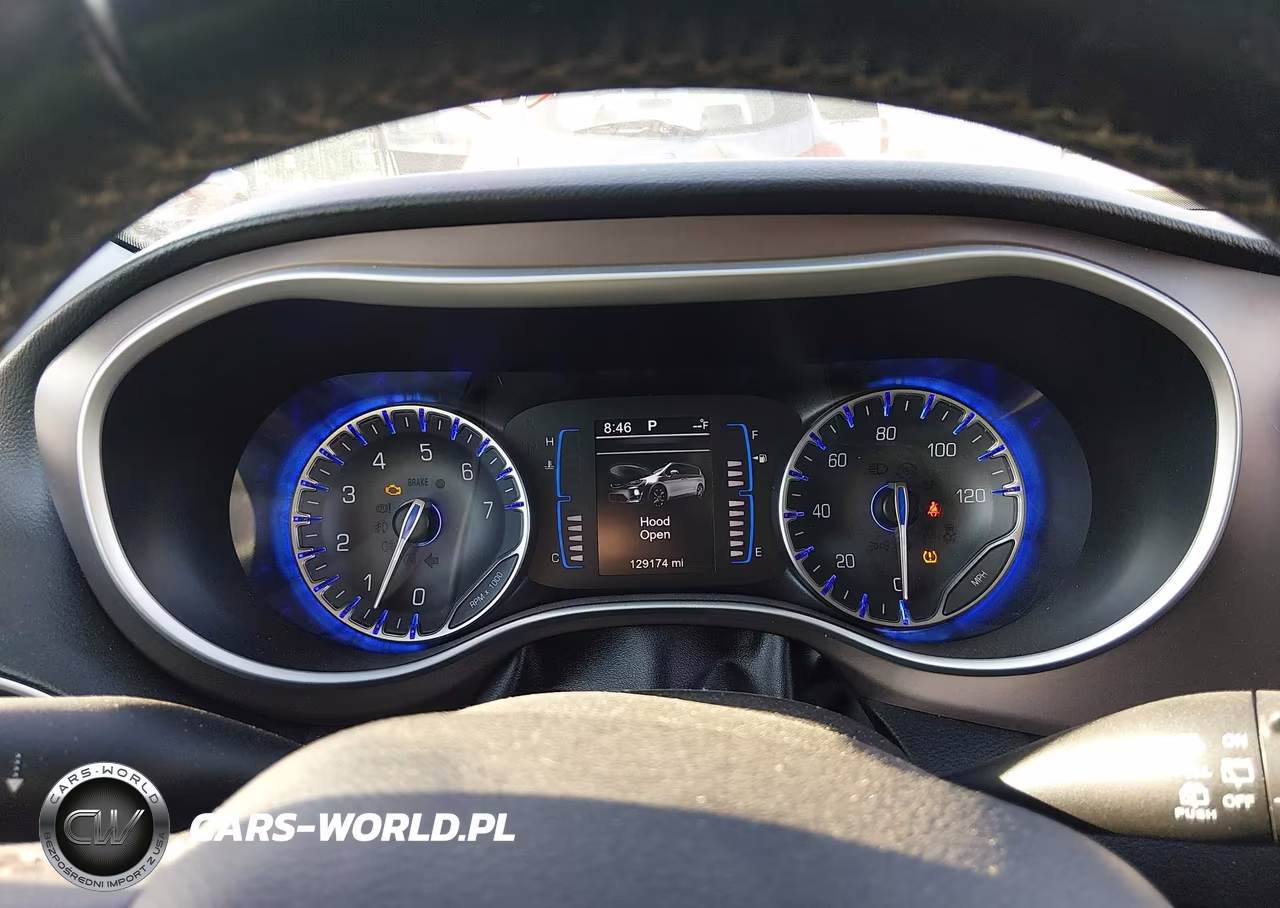 2017 Chrysler Pacifica Touring-L VIN:2C4RC1BG0HR540450 - 7