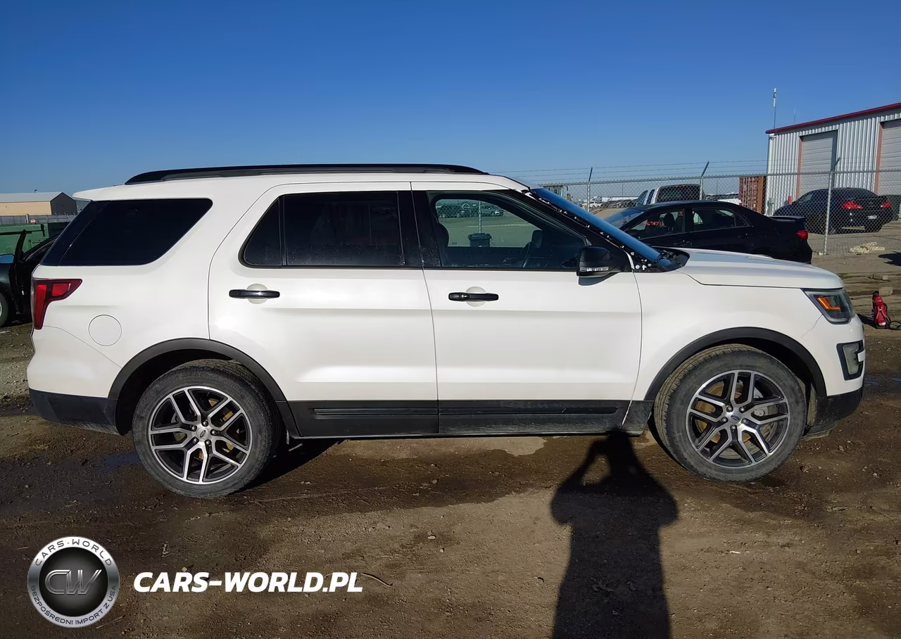 2016 Ford Explorer Sport VIN:1FM5K8GT1GGB61291 - 13
