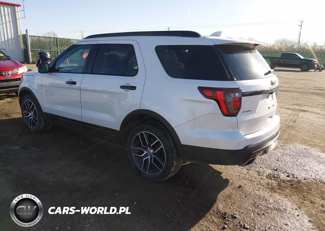 2016 Ford Explorer Sport VIN:1FM5K8GT1GGB61291 - 3
