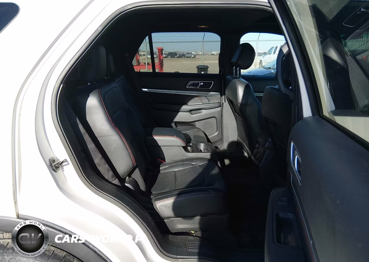 2016 Ford Explorer Sport VIN:1FM5K8GT1GGB61291 - 8