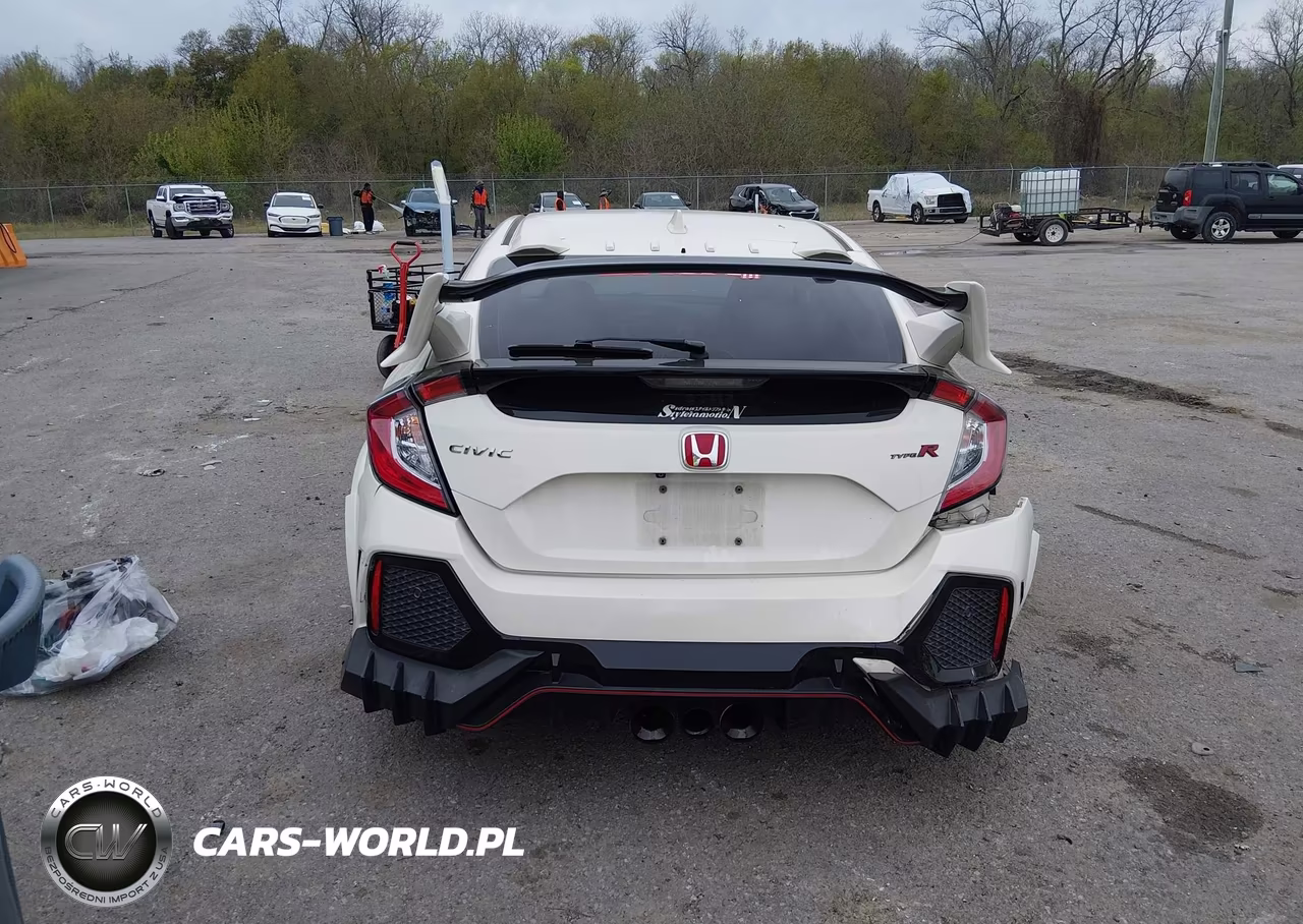 2018 Honda Civic Type R Touring VIN:SHHFK8G71JU203065 - 16