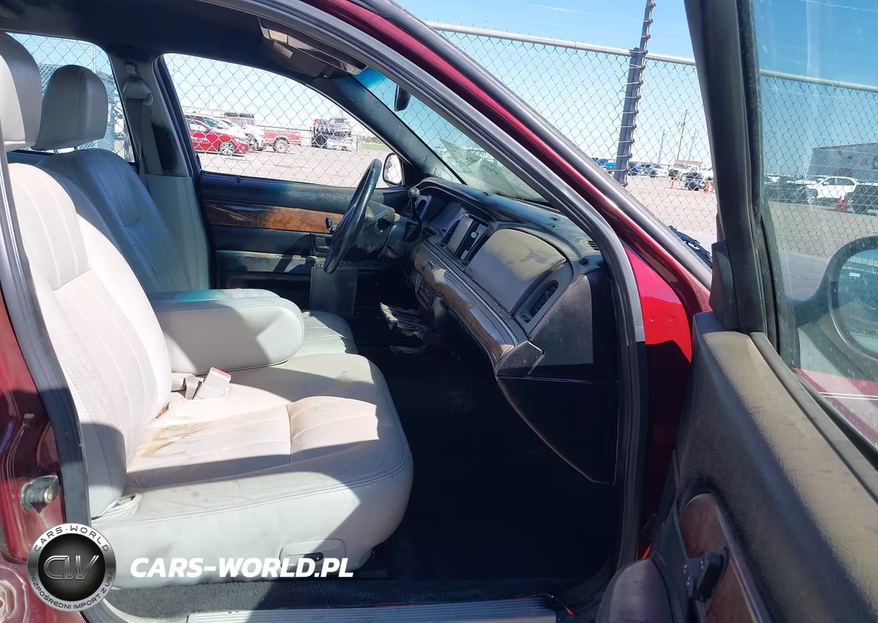 2004 Mercury Grand Marquis Ls VIN:2MEFM75WX4X688650 - 5