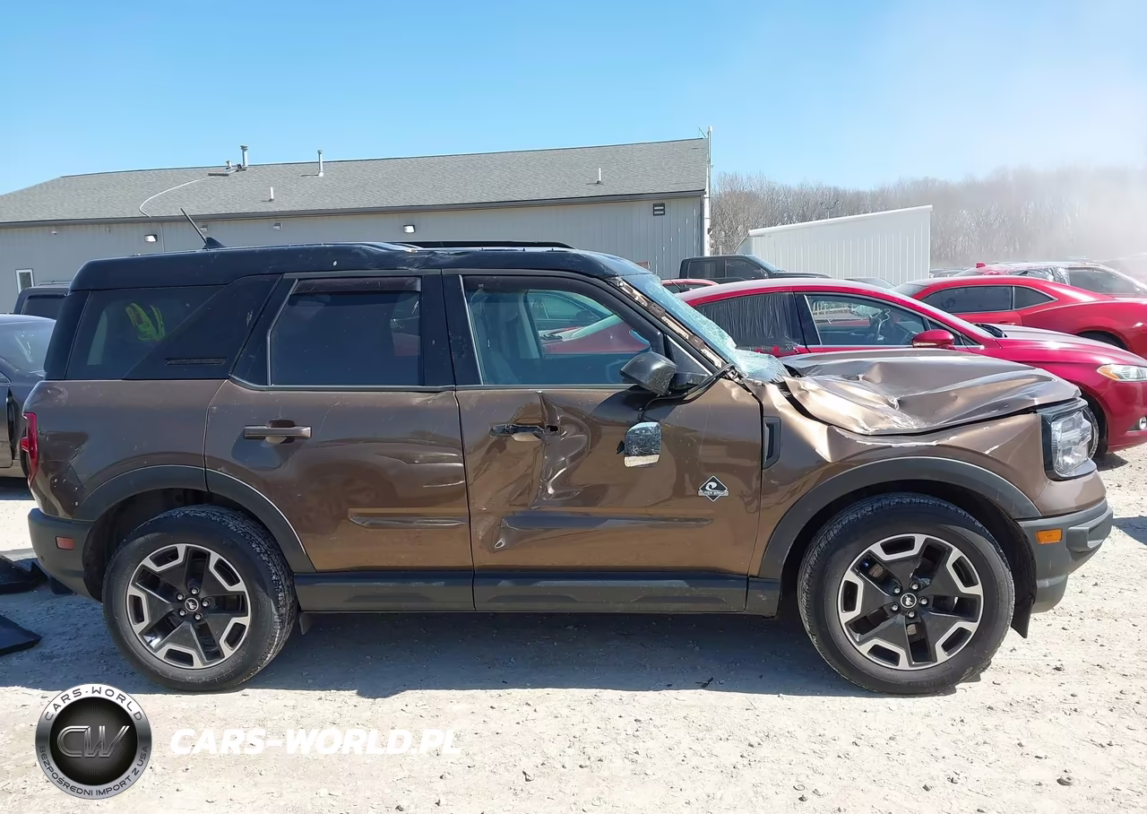 2022 Ford Bronco Sport Outer Banks VIN:3FMCR9C60NRE30427 - 13