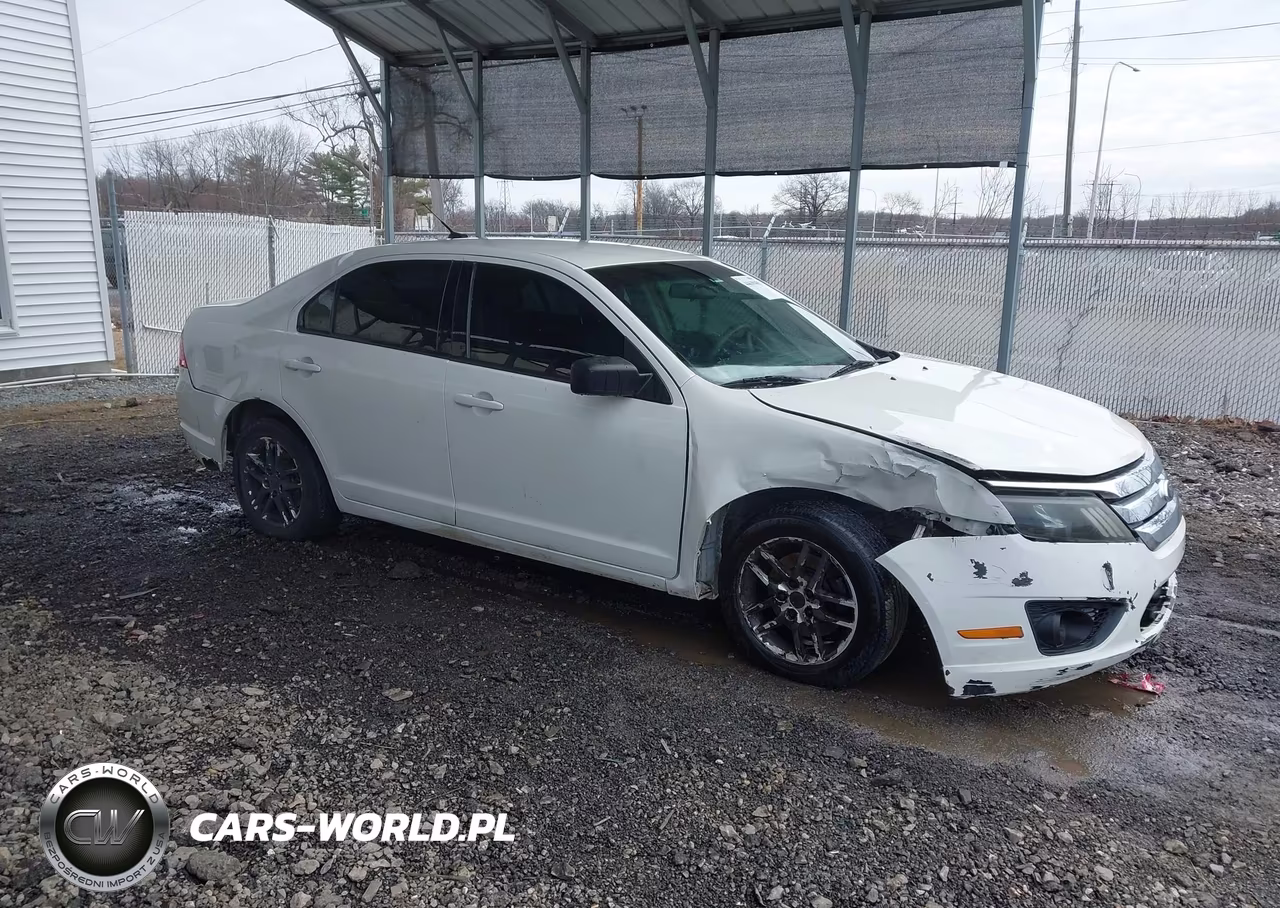 2012 Ford Fusion S – zdjęcie 1 z 11