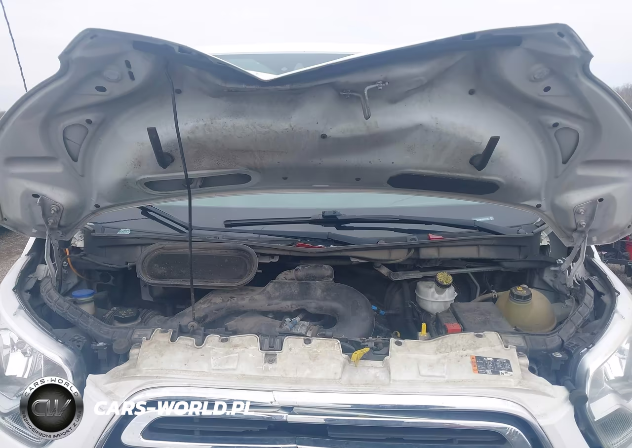2018 Ford Transit-250 VIN:1FTYR1YM5JKB17102 - 10