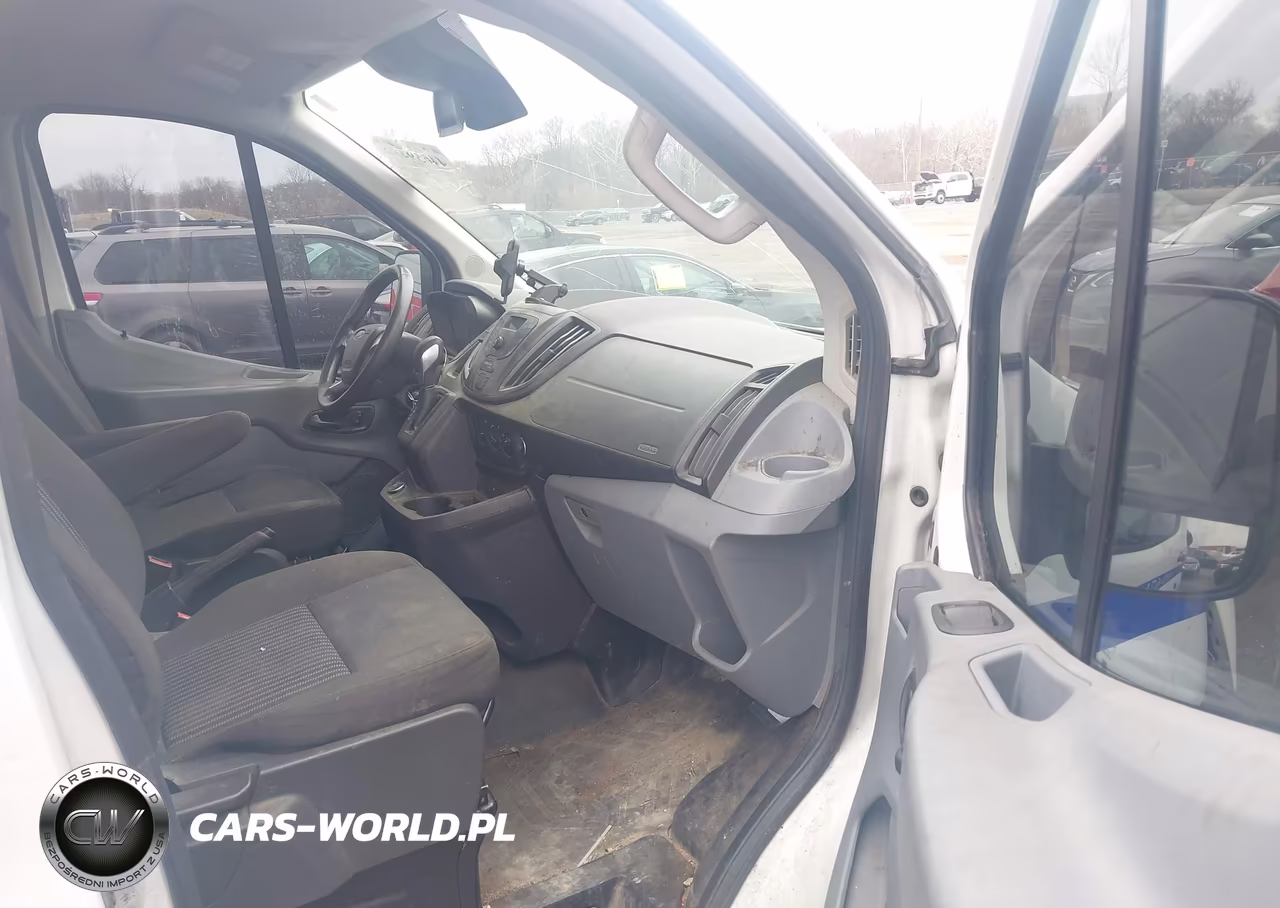 2018 Ford Transit-250 VIN:1FTYR1YM5JKB17102 - 5