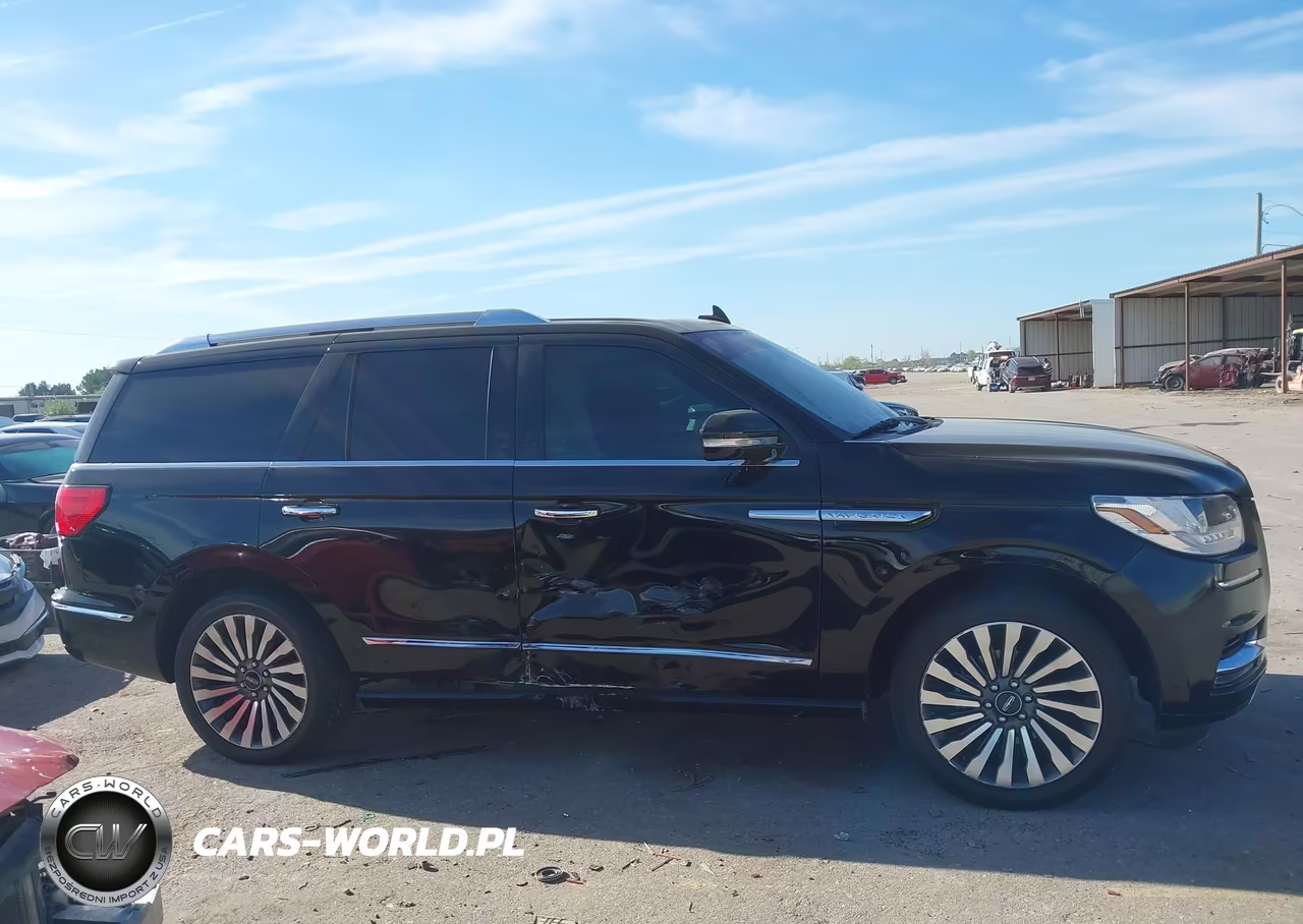 2018 Lincoln Navigator Reserve VIN:5LMJJ2LT4JEL10183 - 13