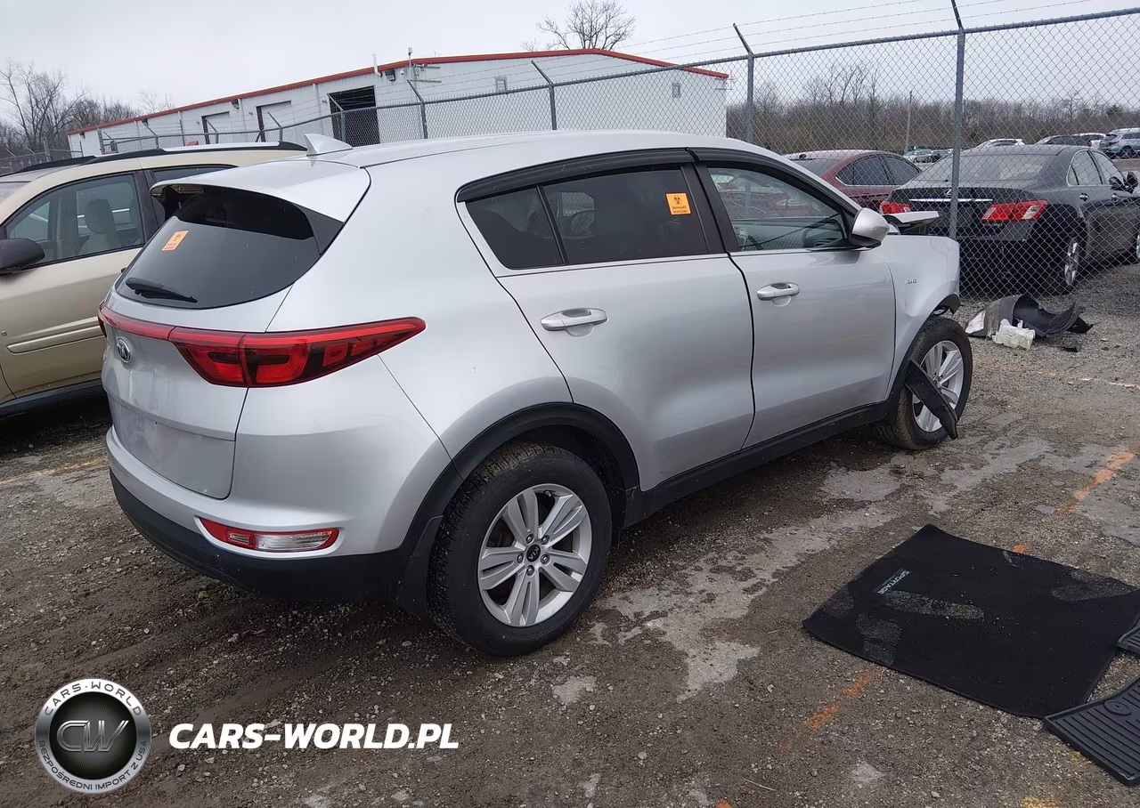 2018 Kia Sportage Lx VIN:KNDPMCAC0J7402994 - 4