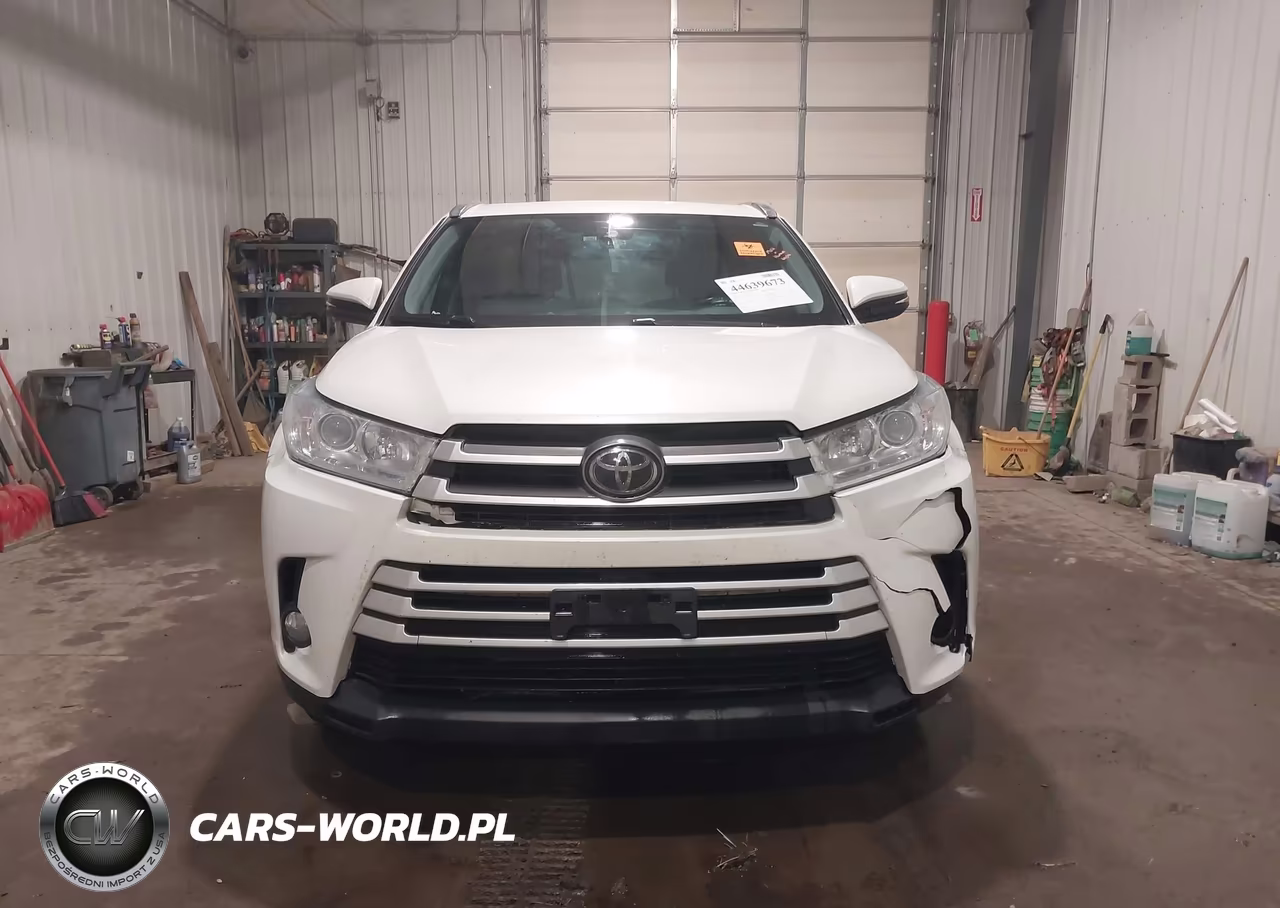 2019 Toyota Highlander Xle VIN:5TDJZRFH9KS574401 - 13
