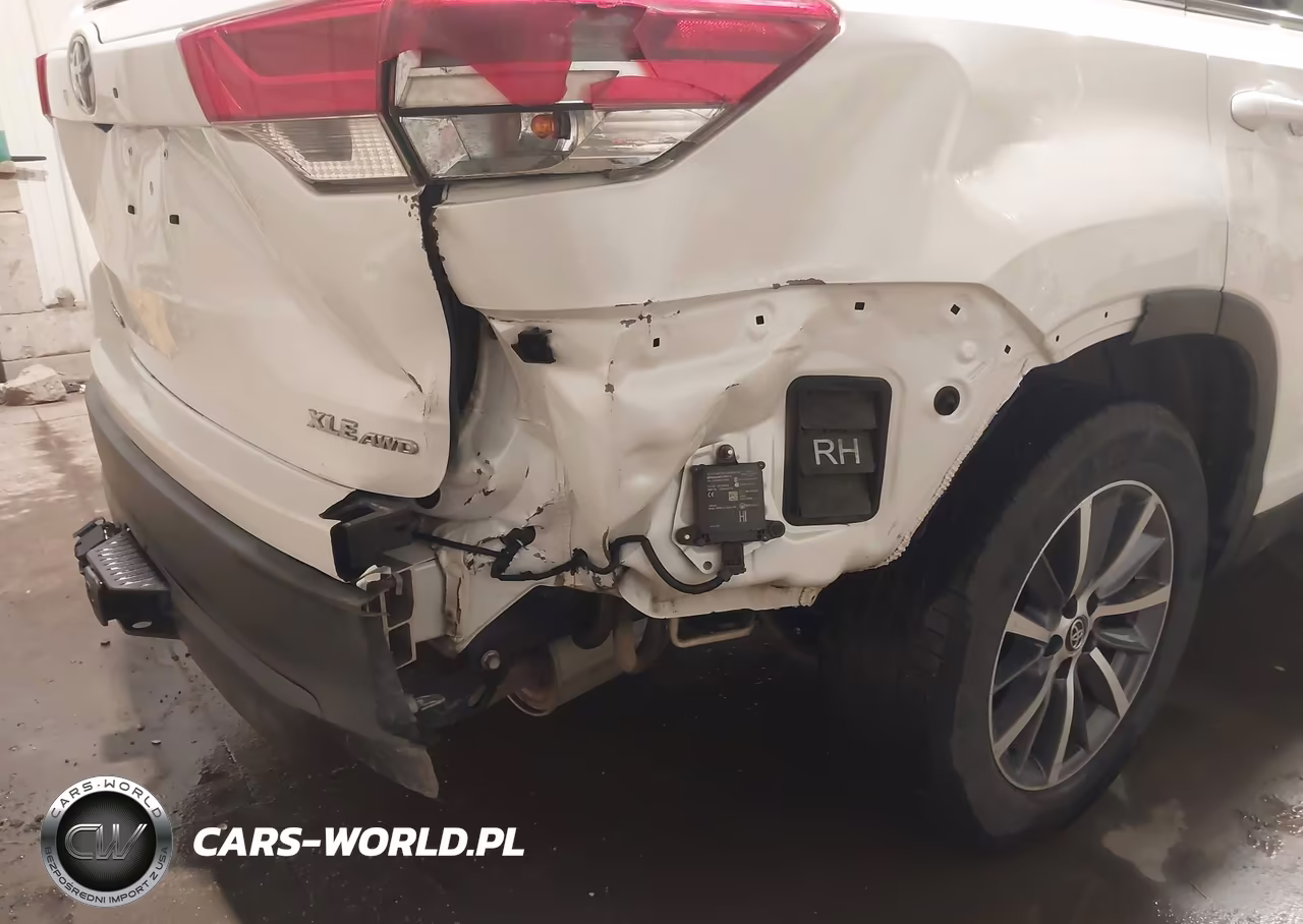 2019 Toyota Highlander Xle VIN:5TDJZRFH9KS574401 - 20