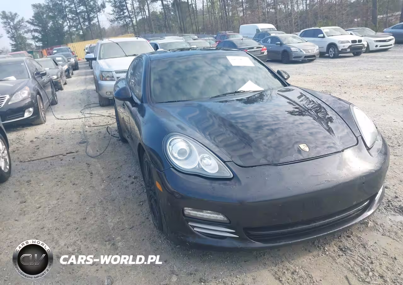 2011 Porsche Panamera 4