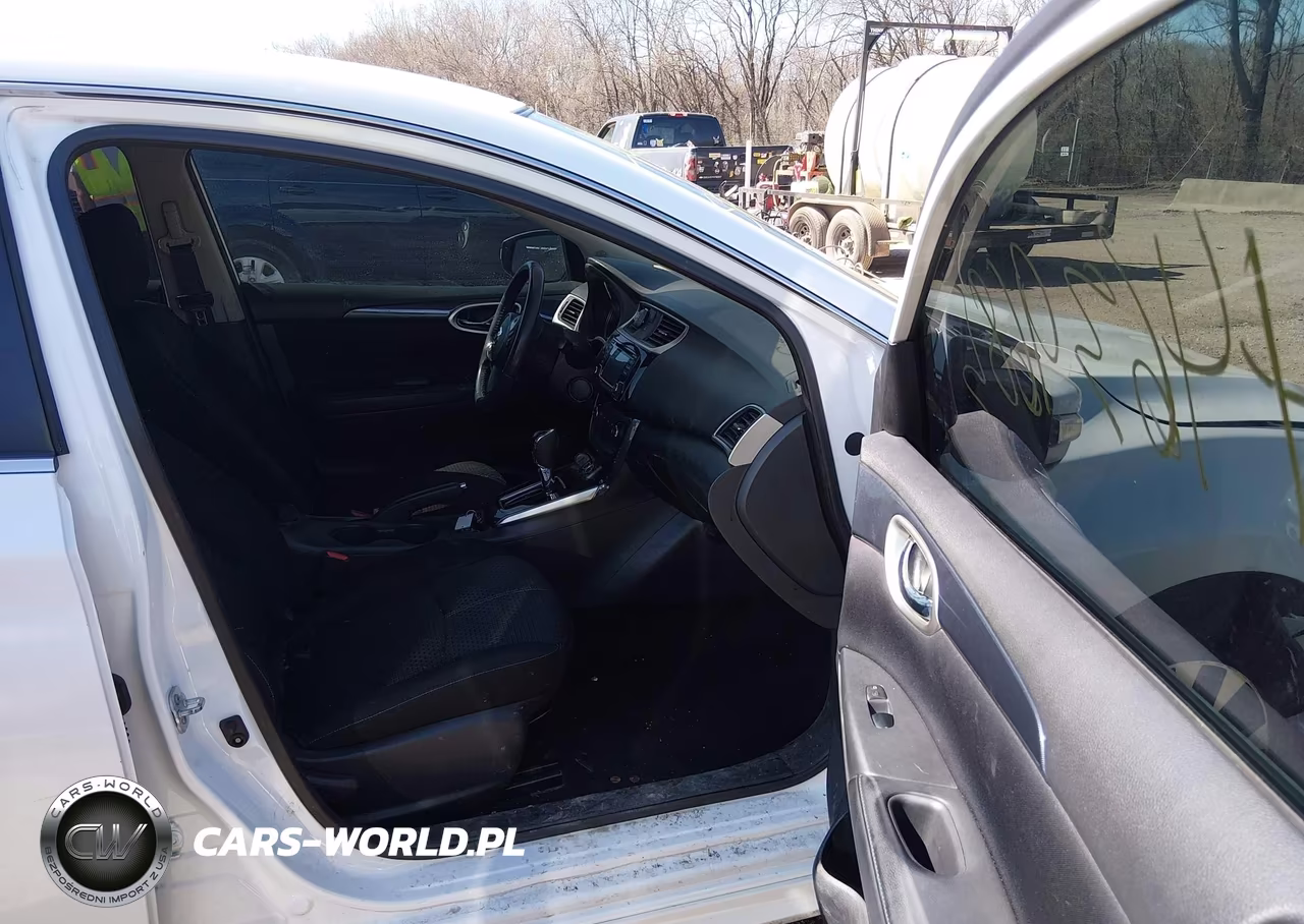 2017 Nissan Sentra Sr VIN:3N1AB7APXHY236730 - 5
