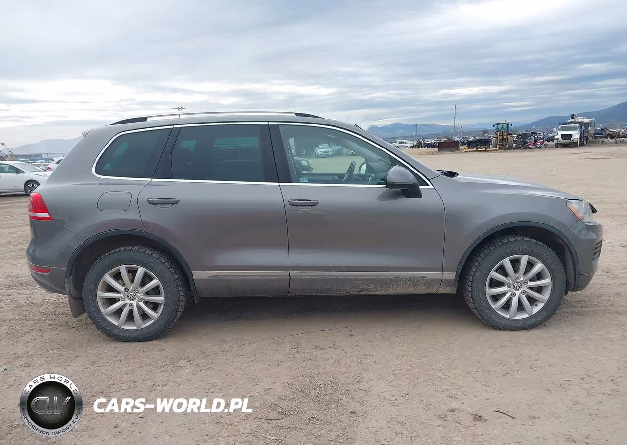 2012 Volkswagen Touareg Tdi Sport VIN:WVGEK9BP0CD006274 - 14