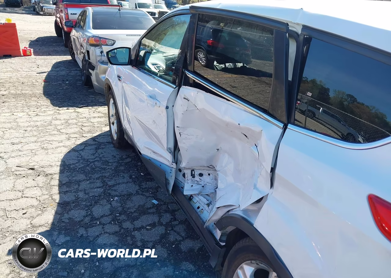 2014 Ford Escape Se VIN:1FMCU0G95EUD38589 - 17