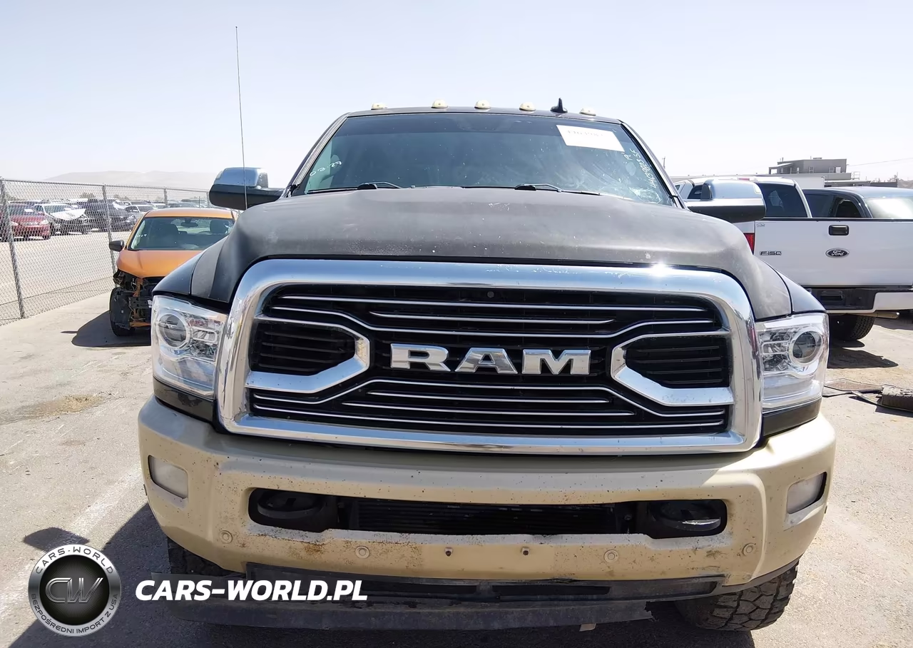 2017 Ram 3500 Laramie Longhorn 4X4 8' Box VIN:3C63RRKLXHG603132 - 14