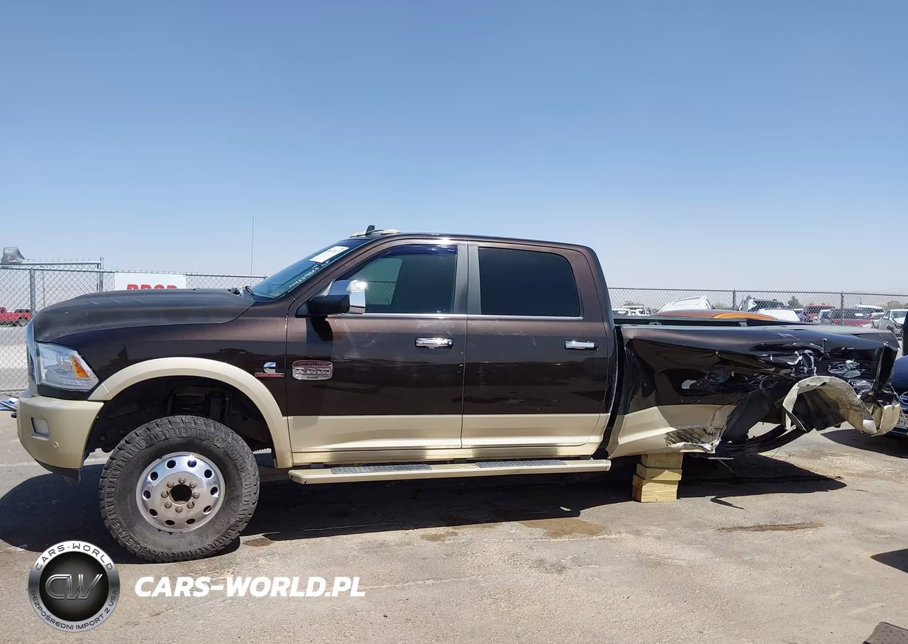2017 Ram 3500 Laramie Longhorn 4X4 8' Box VIN:3C63RRKLXHG603132 - 16