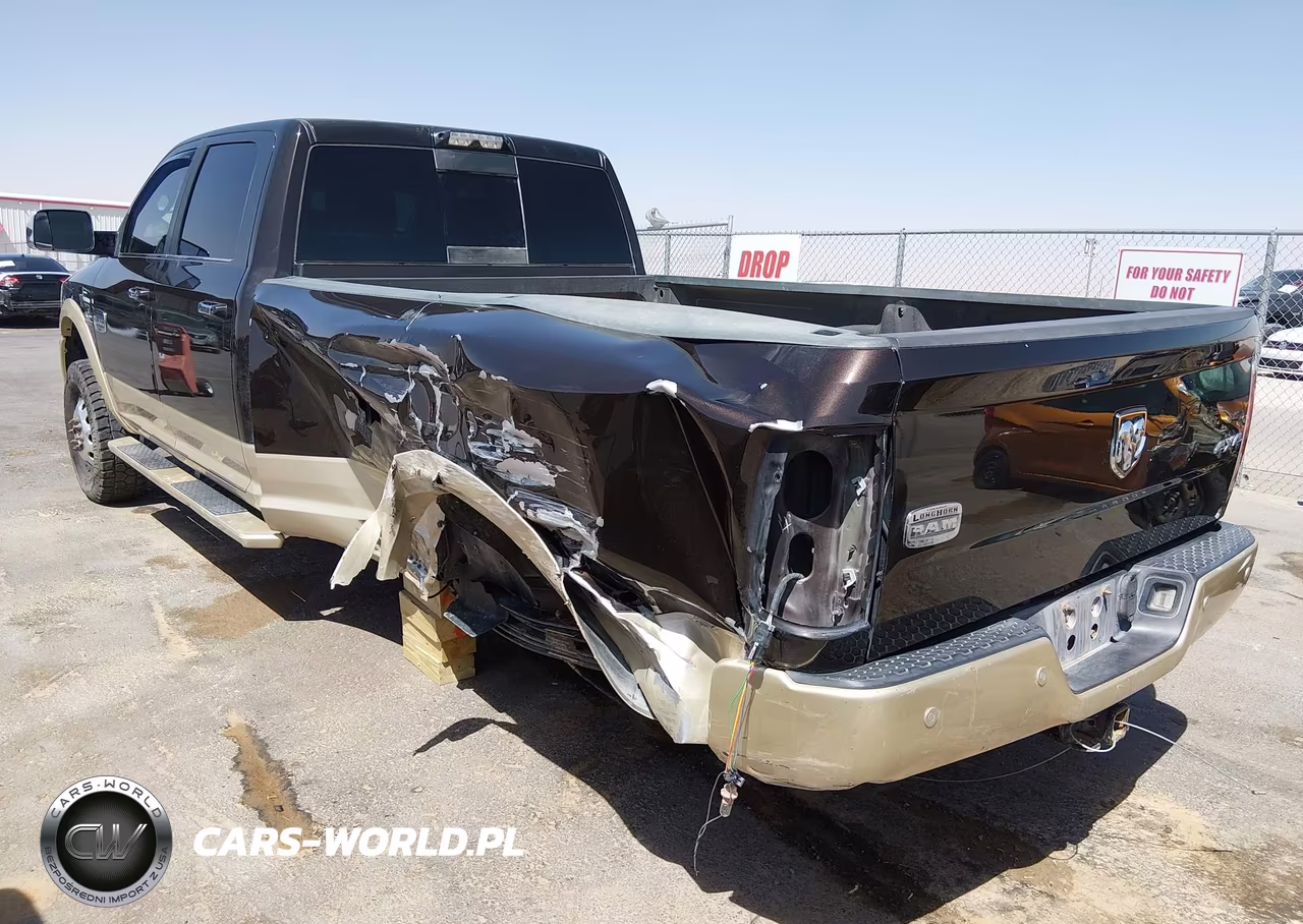 2017 Ram 3500 Laramie Longhorn 4X4 8' Box VIN:3C63RRKLXHG603132 - 3