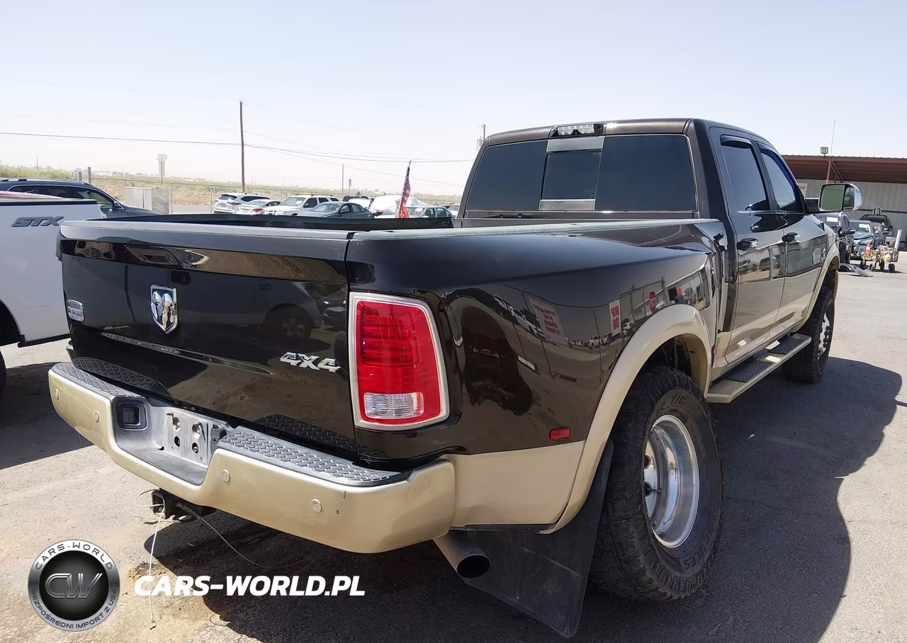2017 Ram 3500 Laramie Longhorn 4X4 8' Box VIN:3C63RRKLXHG603132 - 4
