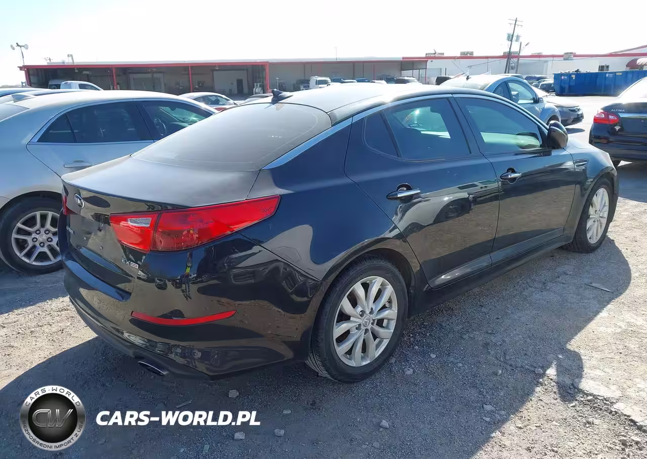 2015 Kia Optima Ex VIN:5XXGN4A79FG351824 - 4