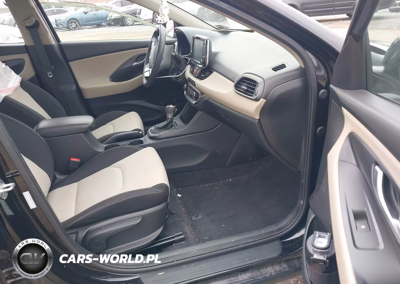 2018 Hyundai Elantra Gt VIN:KMHH35LE2JU016382 - 5