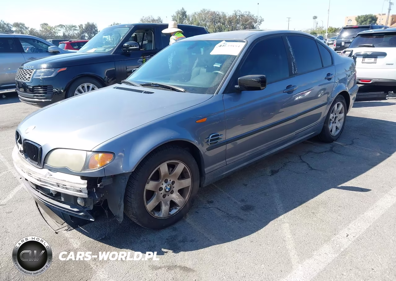 2003 BMW 325I VIN:WBAAZ33463PH34888 - 2