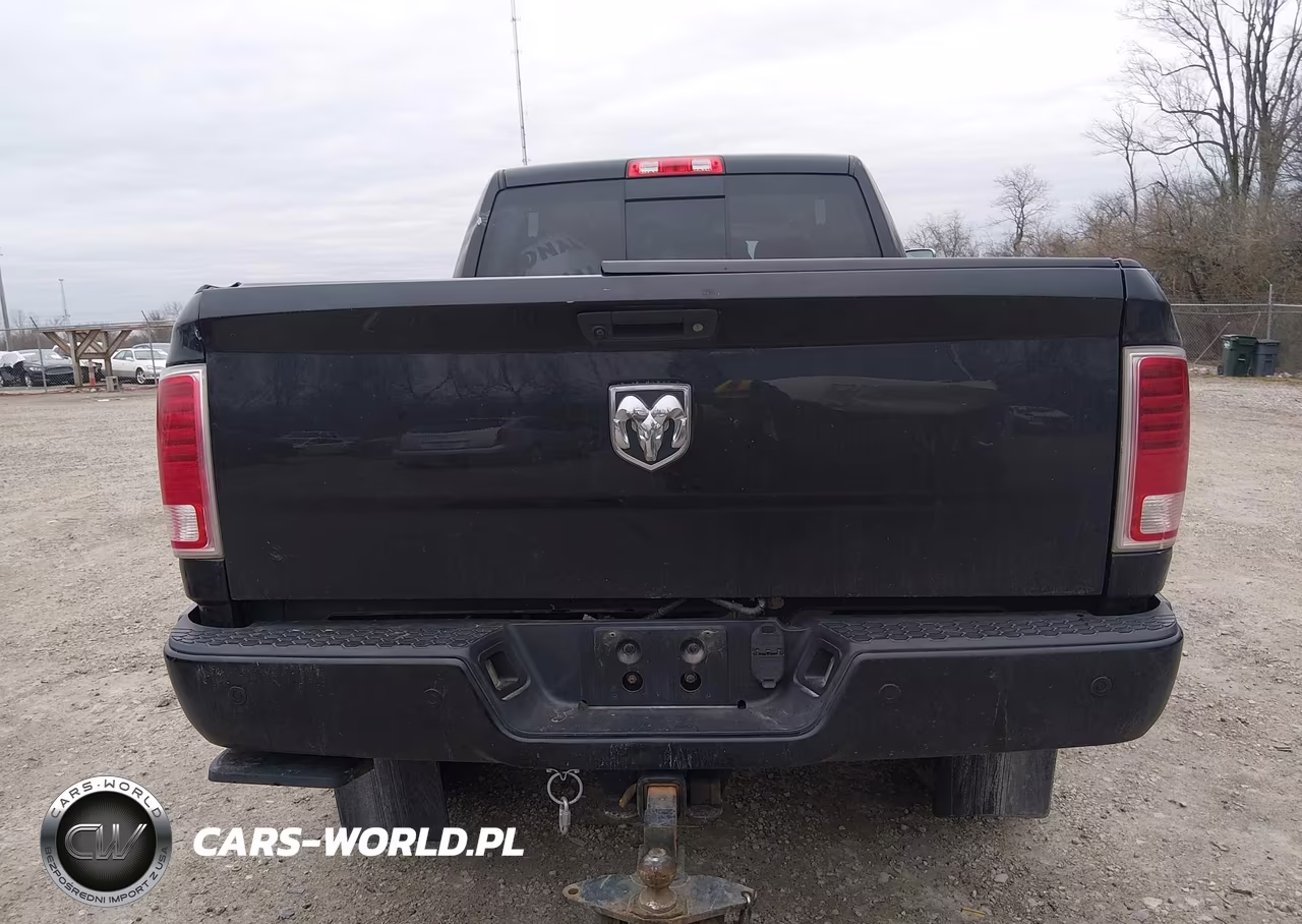 2016 Ram 2500 Laramie VIN:3C6UR5FL2GG191651 - 16