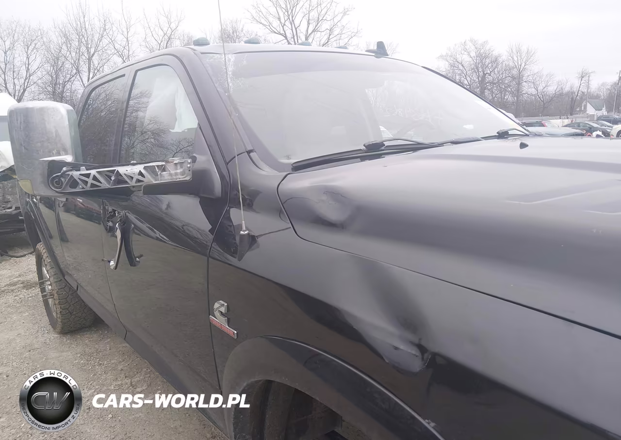 2016 Ram 2500 Laramie VIN:3C6UR5FL2GG191651 - 21